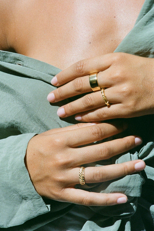 GOLDSTRIPE BAMBOO RING GOUD